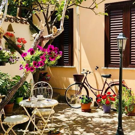 Domo All'antico Borgo 3* Oristano