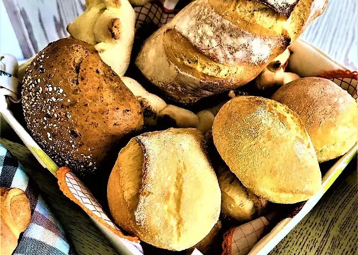 Domo All'antico Borgo 3*